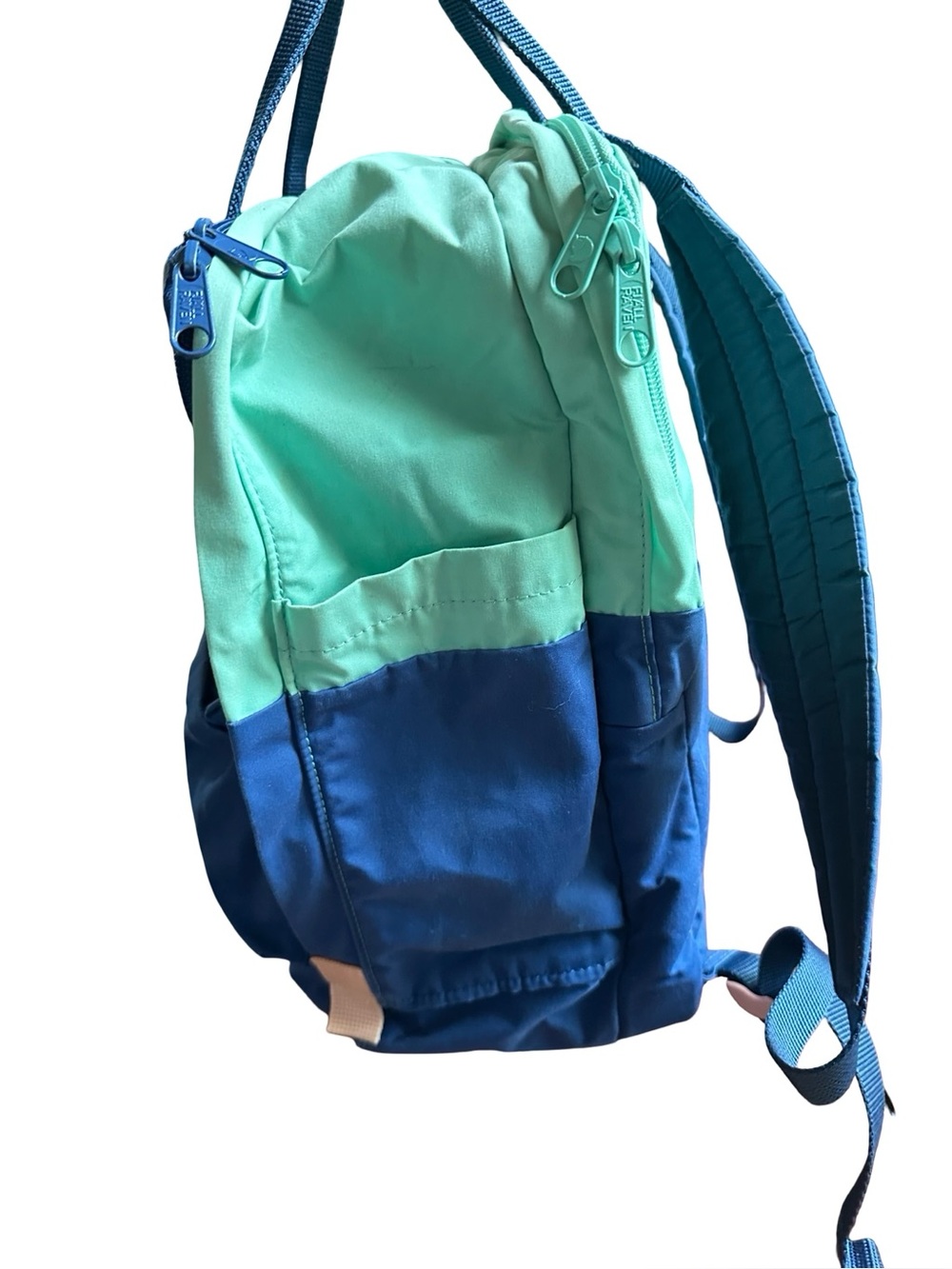 Fjällräven Kånken Art Laptop Backpack in the Coast Line-Sky 15in Water Repellent - Picture 3 of 11